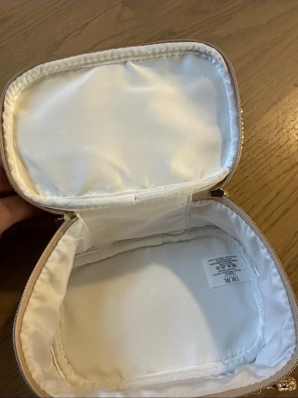 NWOT Dior Holiday Makeup Bag - Picture 3 of 5